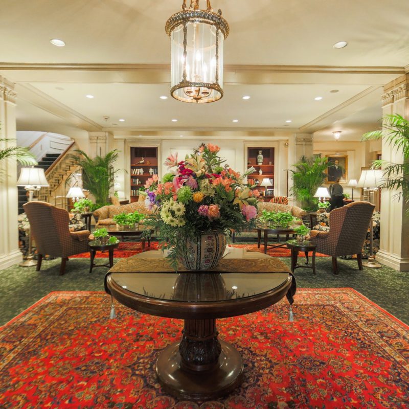 Lobby of Hawthorne Hotel