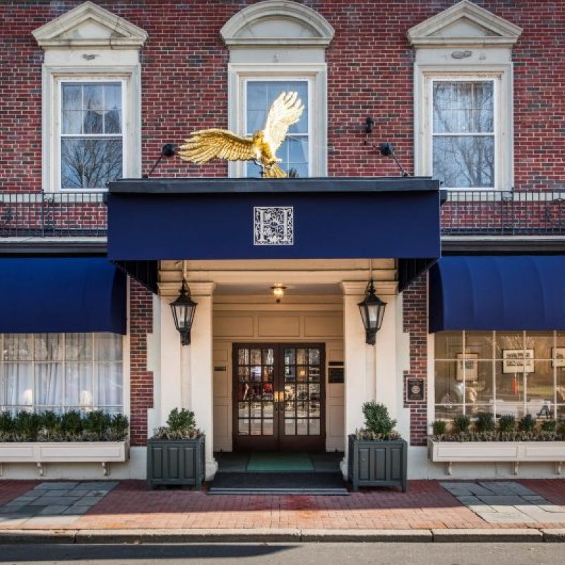 Hawthorne Hotel Entrance