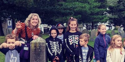 Salem Massachusetts Kids Tours at Broad Street Cemetery