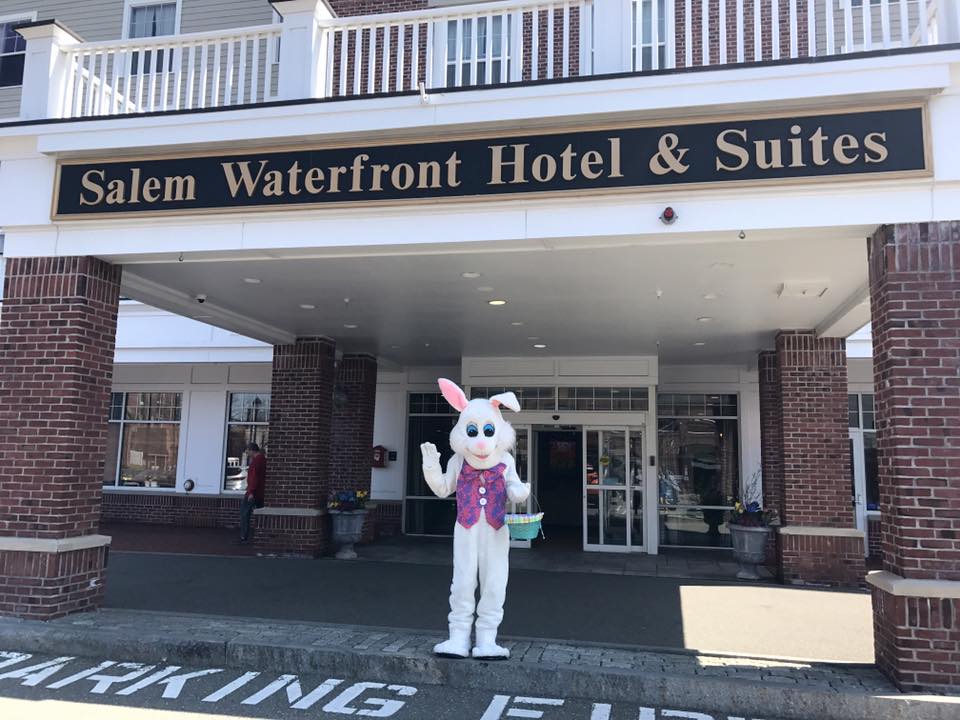 Easter Salem Waterfront Hotel